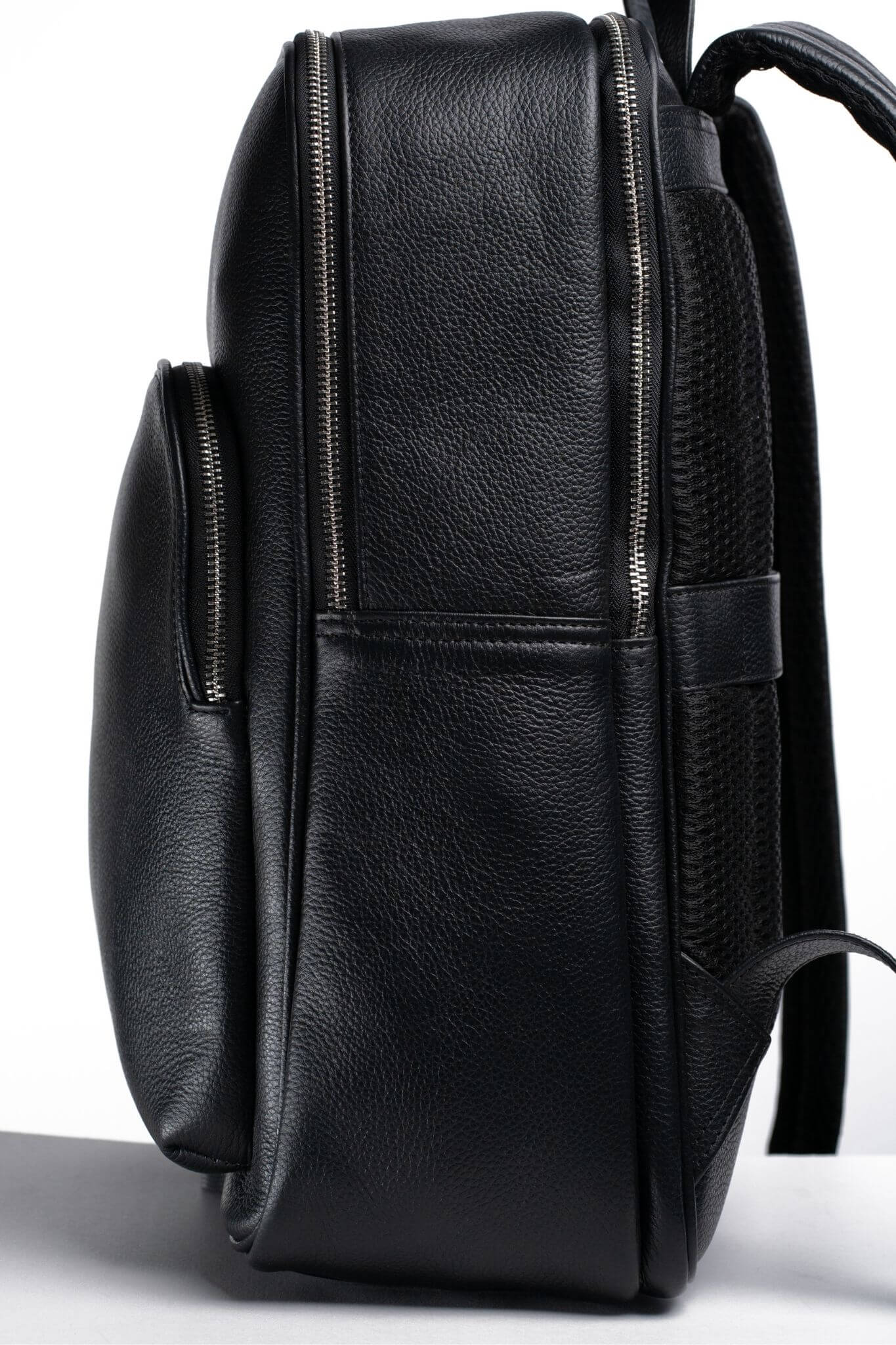S1 Simple Leather Backpack-Black