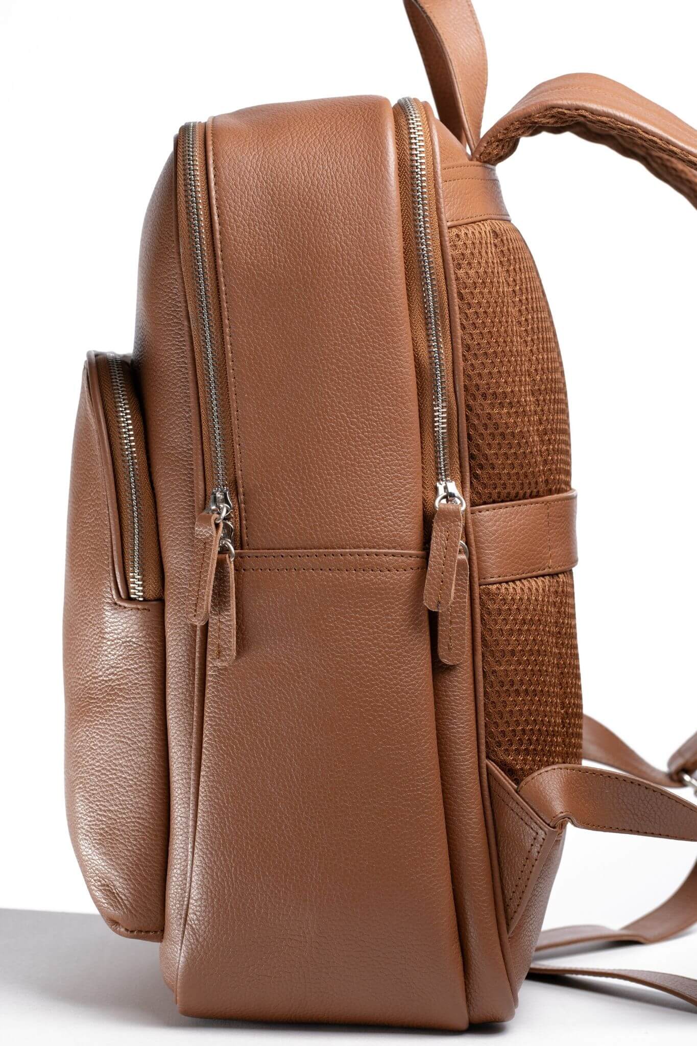 S1 Simple Leather Backpack-Brown